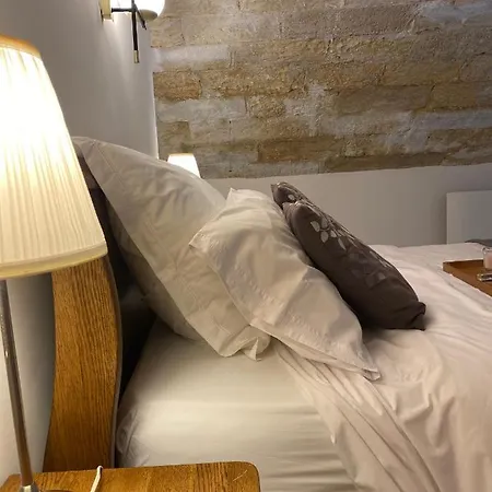 Appartement avec Piscine privée dans Résidence pour 6 personnes Uzès Extérieur photo